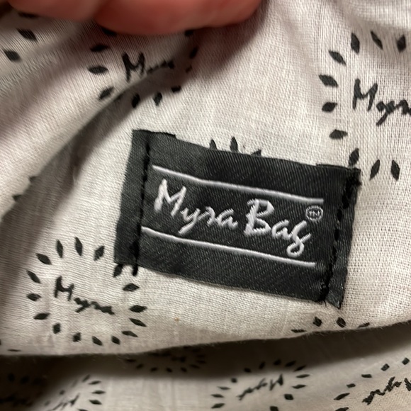 Myra Bag Second Impression Pouch Faux Leather & Fur Clutch Bag new condition - Picture 4 of 7